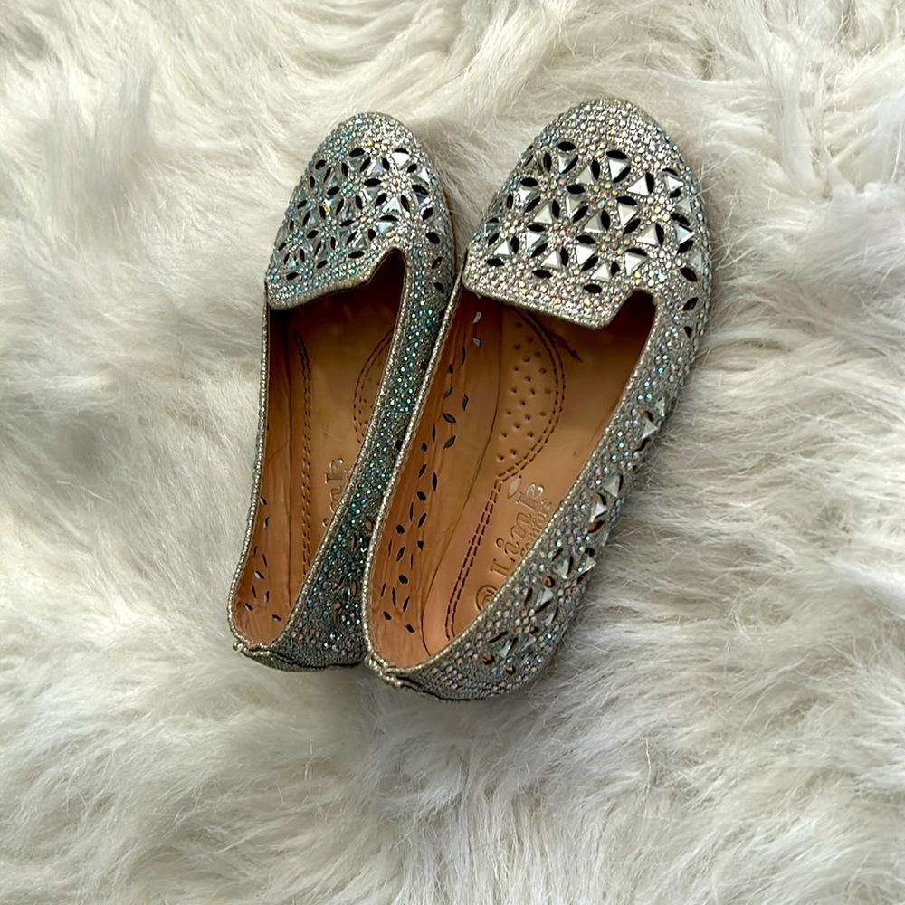 Link Toddler size 9 sparkly dress shoes